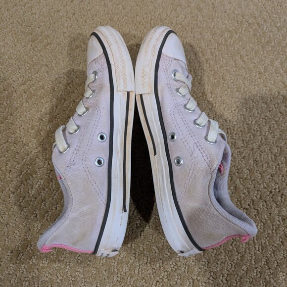 Chuck Taylor All Star Madison Embroidered Hearts Easy On - Picture 2 of 4